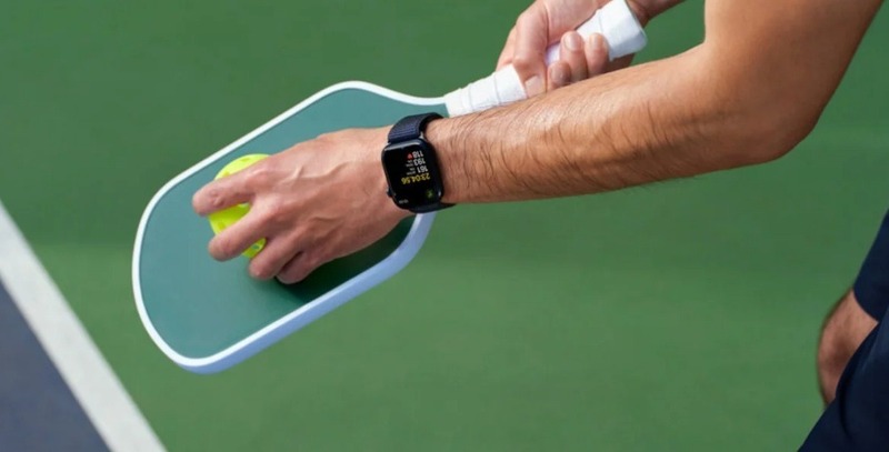 dau-co-tay-khi-choi-pickleball-2
